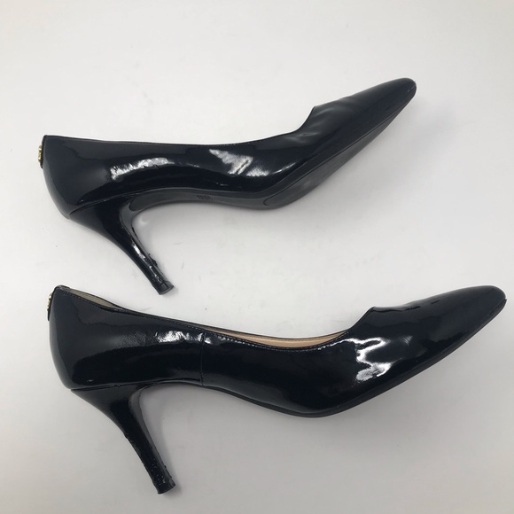 Cole Haan patent leather black heels - Picture 5 of 7